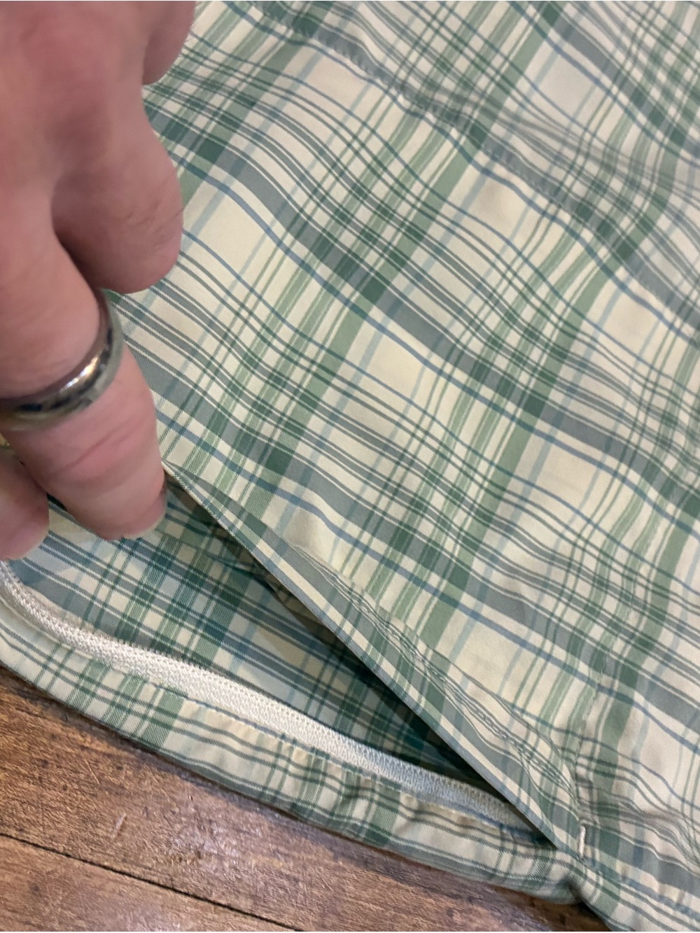 Howler Brothers Men's Green Plaid Long Sleeve H bar B TECH Snapshirt - Medium - Picture 6 of 7